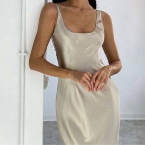 MESHKI Corset Satin Maxi MEDIUM